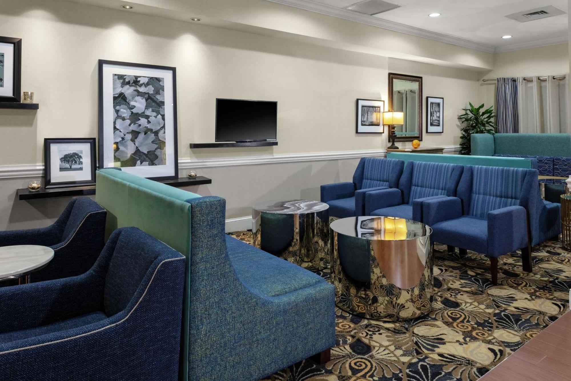 Hampton Inn & Suites Concord-Charlotte Exteriér fotografie