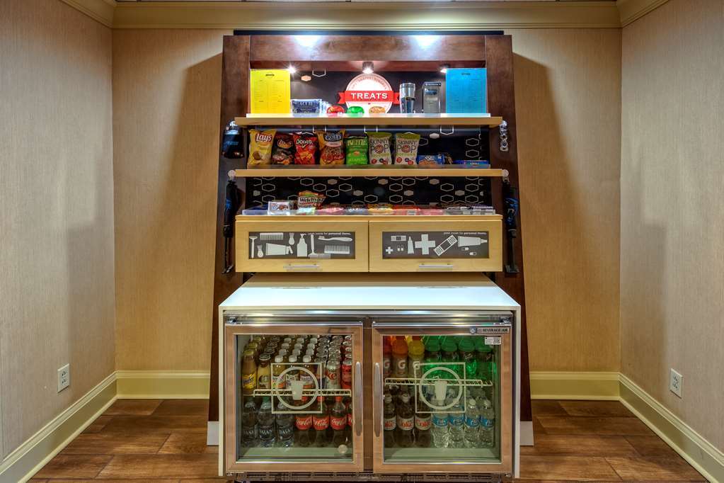 Hampton Inn & Suites Concord-Charlotte Restaurace fotografie